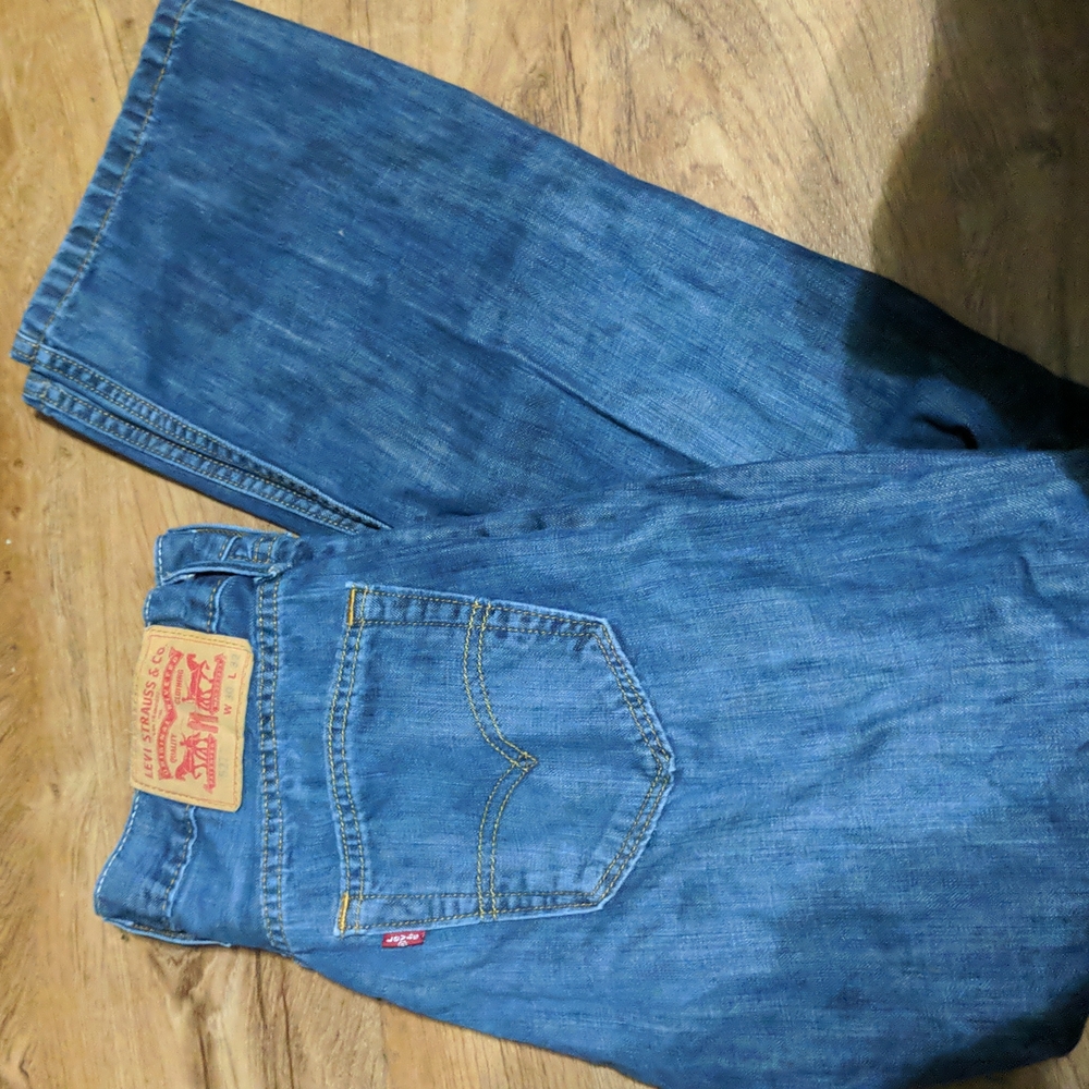 3 for $20 Levi's 527 W30 L32